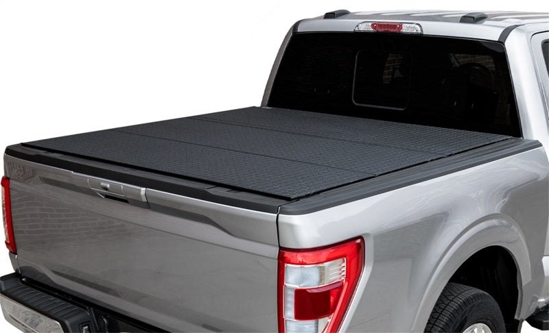 Access LOMAX Professional Series Tri-Fold Cover 08-16 Ford Super Duty F-250/F-350/F-450 6ft 8in Bed B0010039