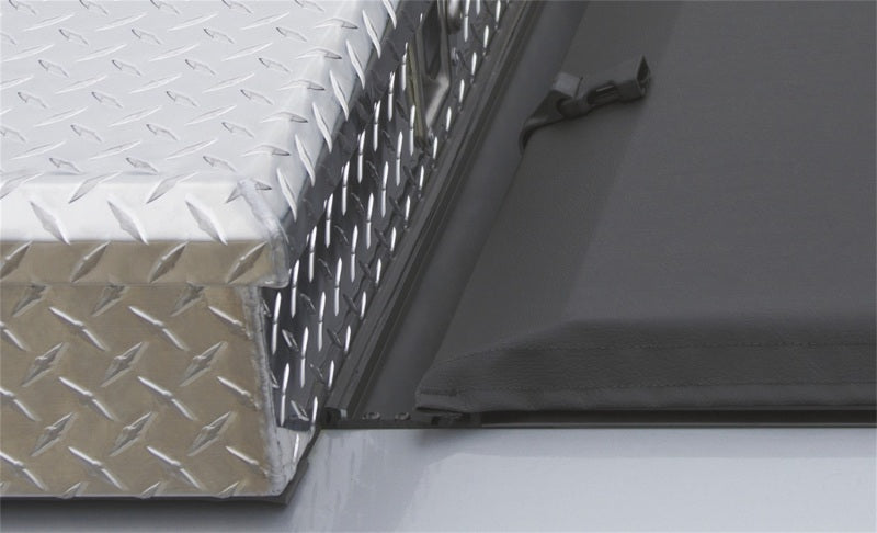 Access Toolbox 14+ Chevy/GMC Full Size 1500 5ft 8in Bed Roll-Up Cover 62319