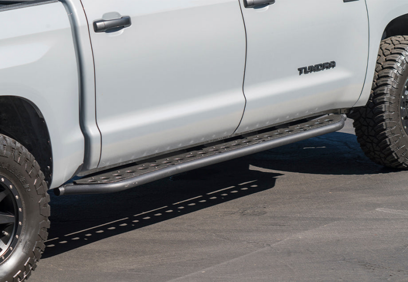 Cali Raised LED Cali Raised 14-21 Toyota Tundra Step Ed Rock Sliders - No Kick Out/PwdrCoat Plate/PwdrCoat CR2794